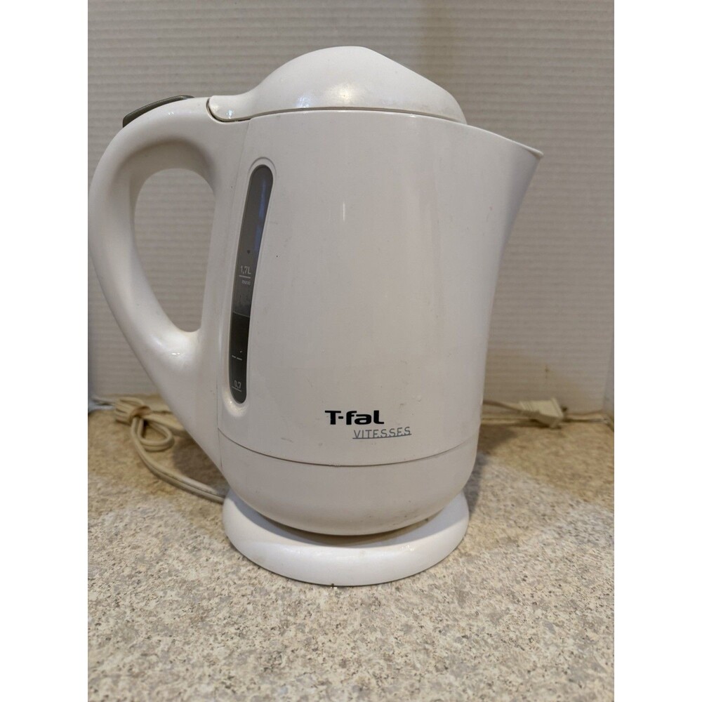 T-fal Vitesses 1.7L Electric Kettle Variable Temp White 360 Swivel Base BF652